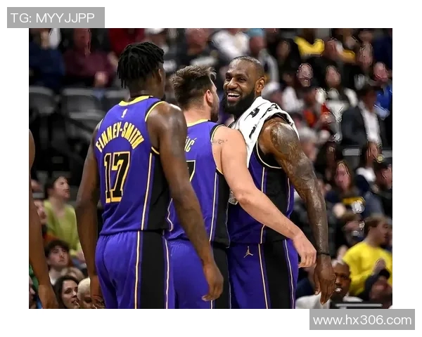 热火与湖人激战正酣1010对决引发球迷热议与期待